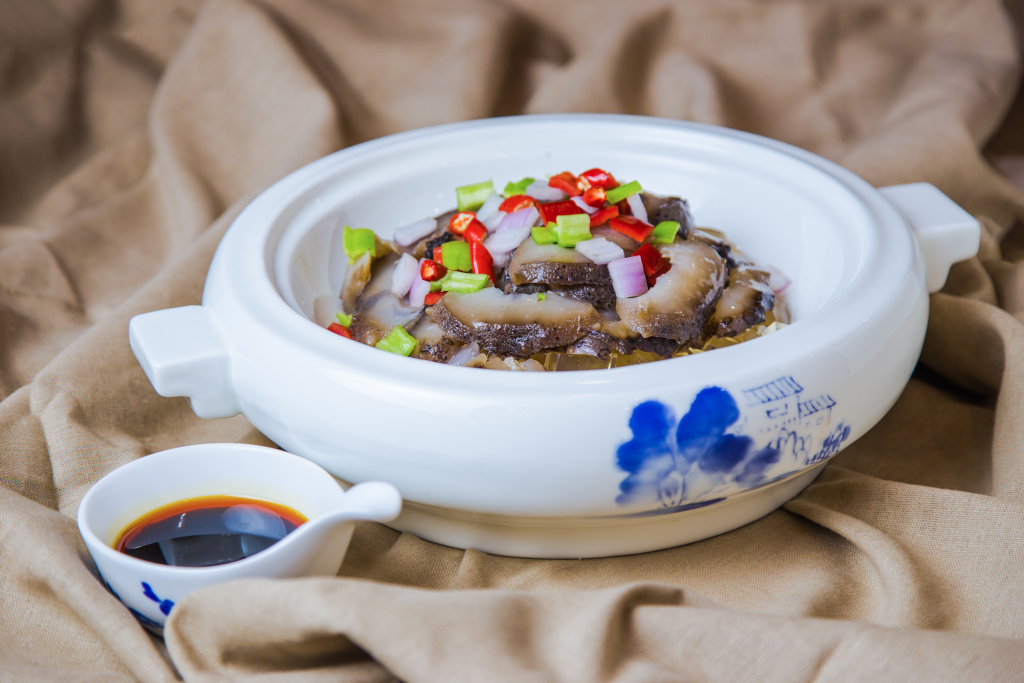 地方特色美味凉菜展示版权图片下载