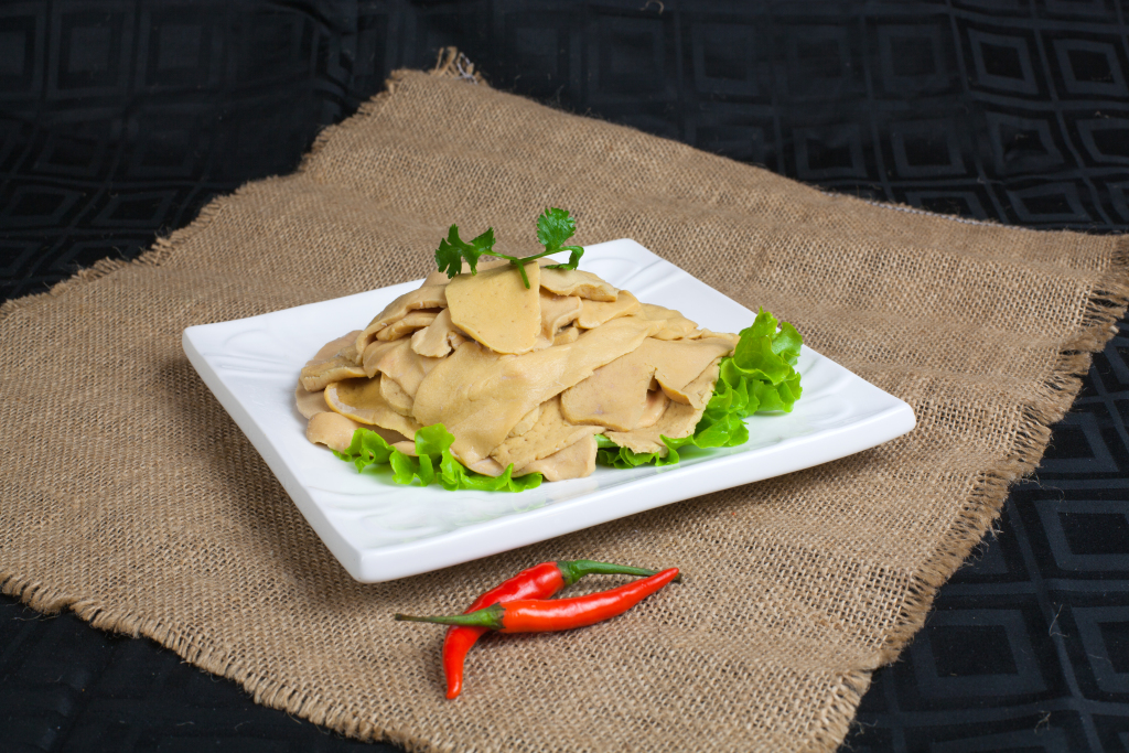 经典特色火锅配菜牛杂版权图片下载