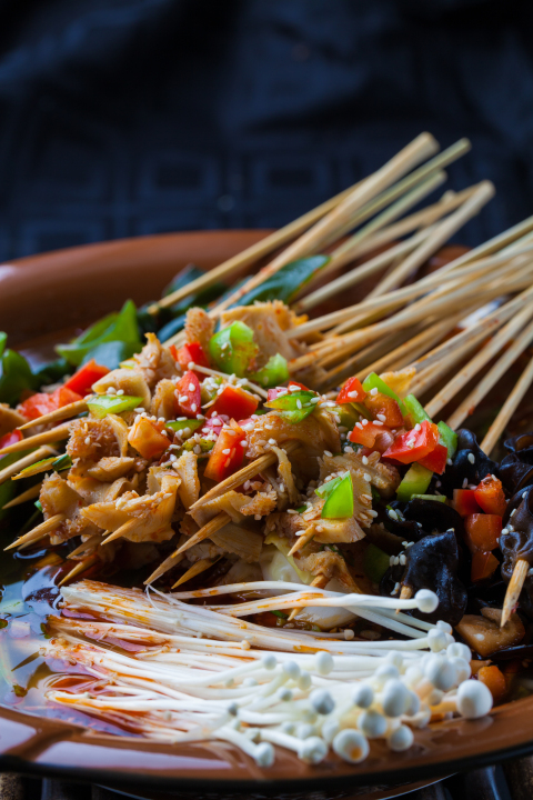 红油素菜毛肚冷锅串串版权图片下载