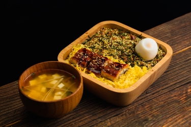 日式鳗鱼饭套餐