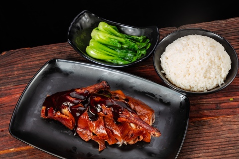 香酥鸭米饭套餐