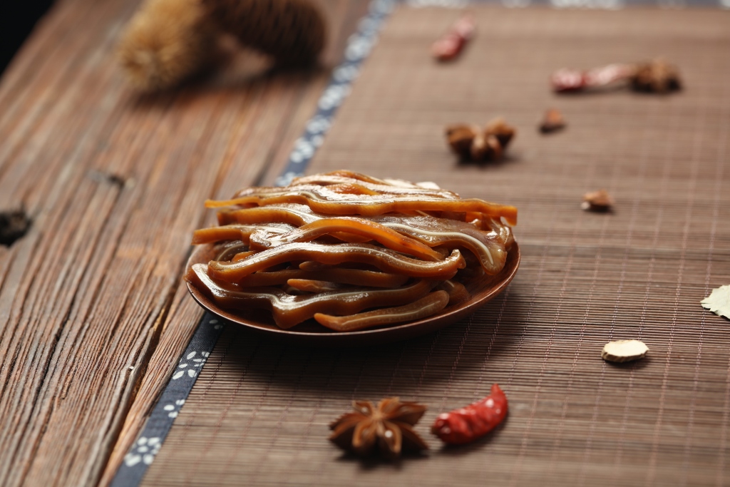 卤味香脆猪耳朵版权图片下载