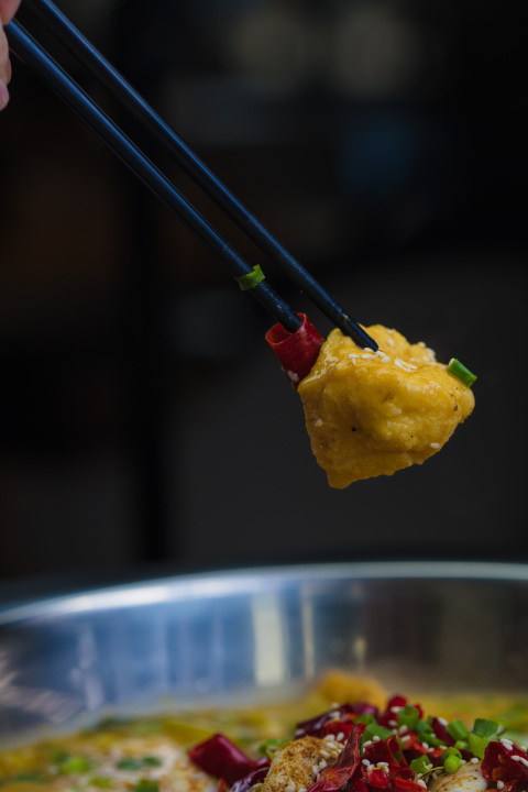 火锅豆泡近景版权图片下载