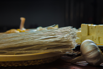 粉条豆腐大蒜食材