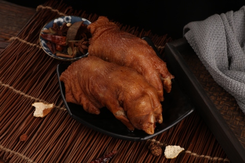 家常美食卤猪蹄
