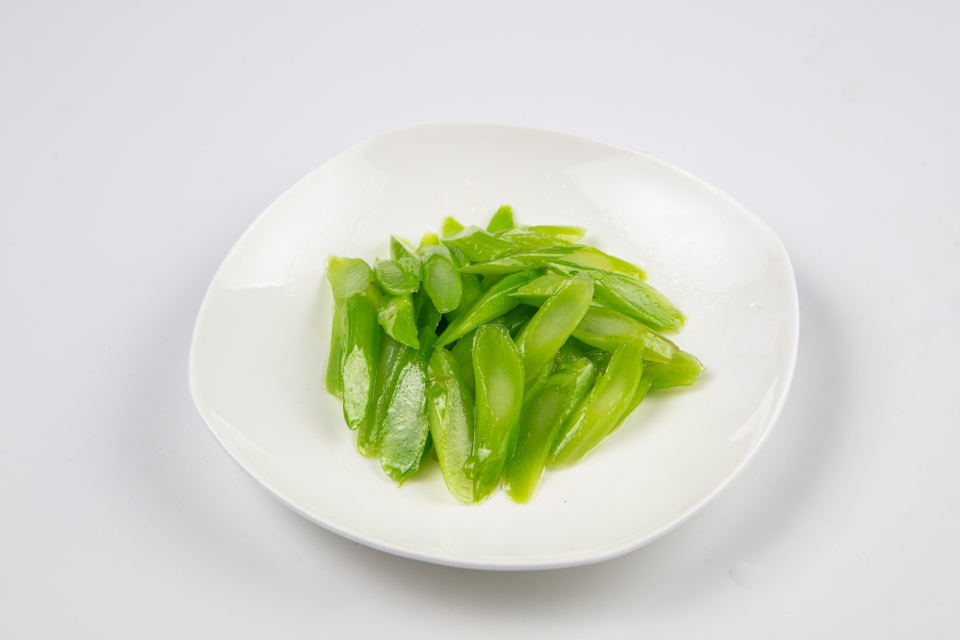 清口清炒莴苣段