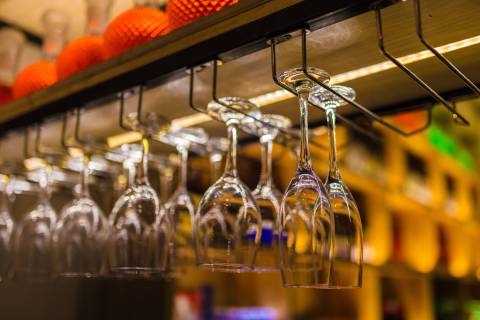 餐厅高脚红酒杯香槟杯实拍图