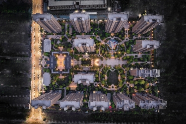 城市楼盘小区建筑俯拍图