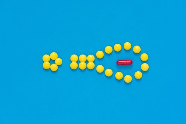 黄色小花样式药片清晰图