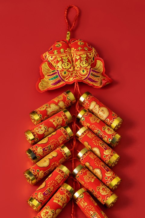 年年有鱼鞭炮串高清图版权图片下载