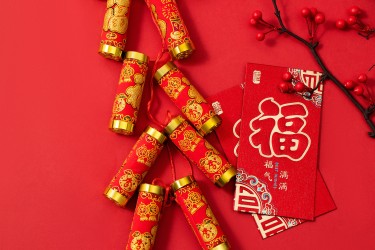 红色鞭炮中国风红包实拍图