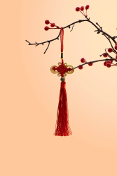 红花花枝中国结近景实拍图