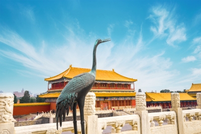 古代古风建筑仙鹤近景横图