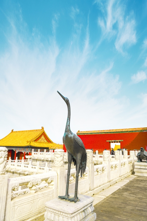 古代古风建筑仙鹤高清竖图版权图片下载