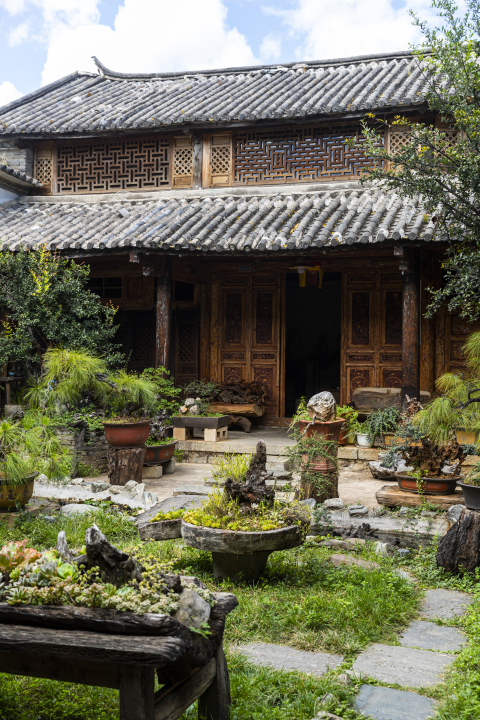 小木屋景观建筑物高清图版权图片下载