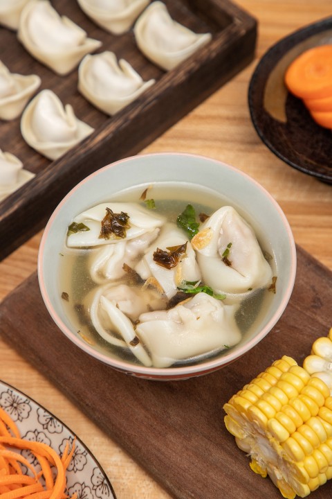 家常馄饨鲜美汤汁高清图版权图片下载