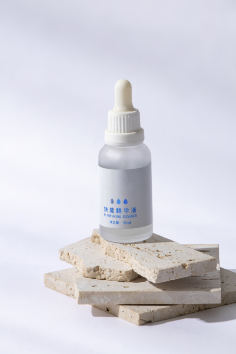 女士专用保湿舒爽精华液实拍图版权图片下载