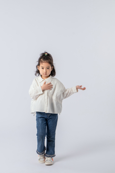幼儿园小小领路员高清图