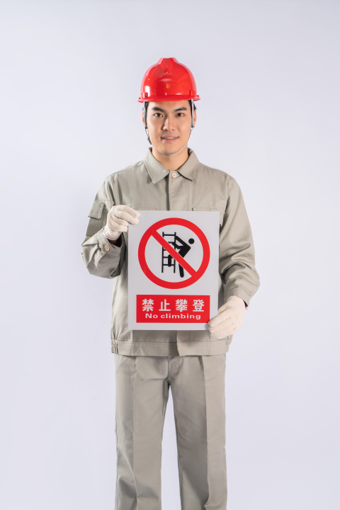 男生安全工人帅气高清图版权图片下载