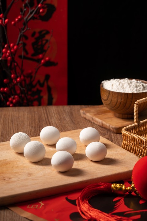 黑芝麻汤圆庆贺元宵佳节高清图版权图片下载