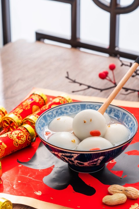 软糯的汤圆美食实拍图版权图片下载