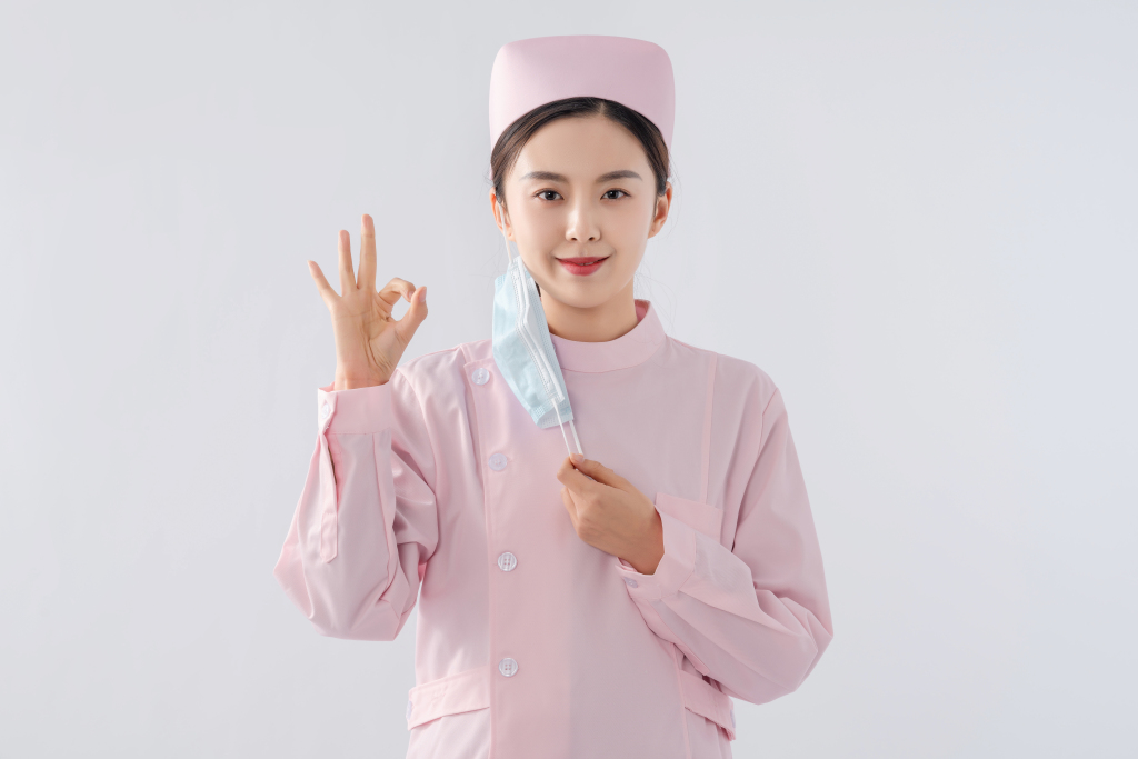 可爱女护士形象图版权图片下载