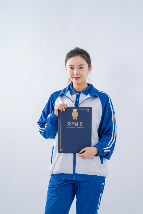 知识竞赛中获胜的女中学生代表高清图版权图片下载