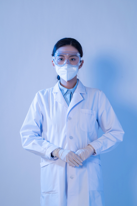 医院女医生医护形象图版权图片下载