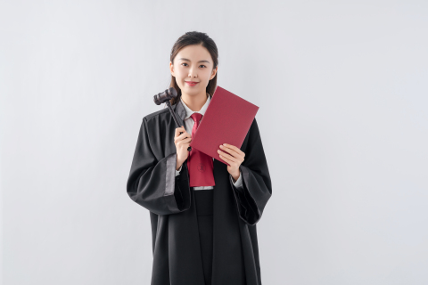 法庭公职女性员工实拍图