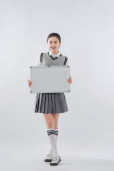 青春洋溢的女大学生高清图