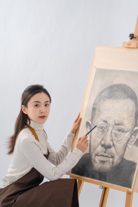 人物素描写实课程图版权图片下载