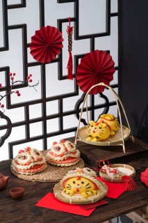 春节庆典面塑庆祝实拍图
