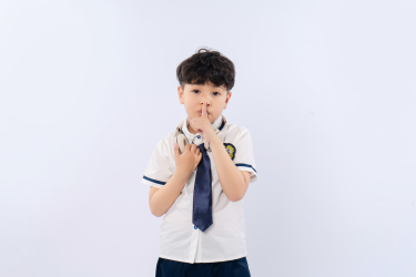 大气可爱的小男孩高清图