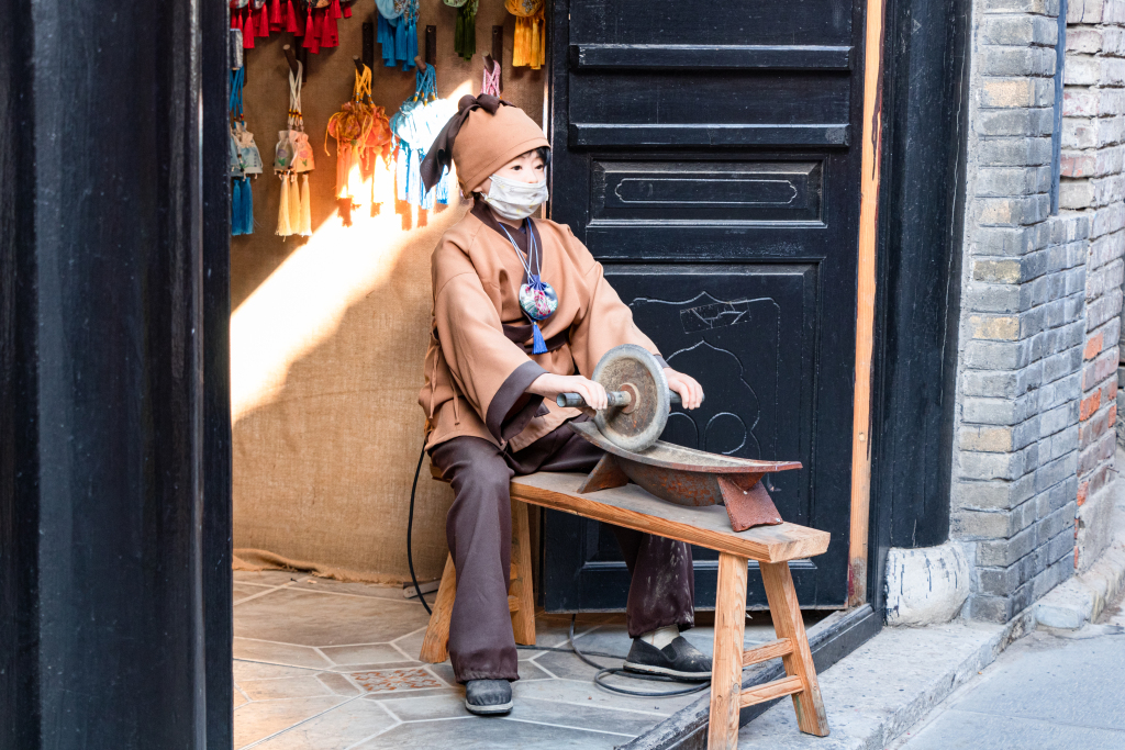 传统手工传承高清图版权图片下载