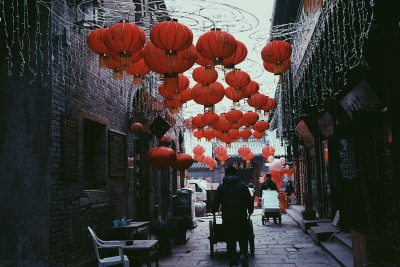 排列整齐的红灯笼高清图