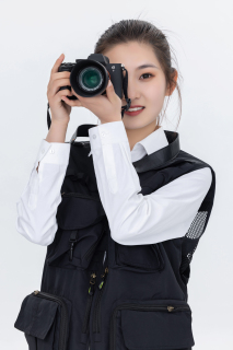 职业女摄影师高清图