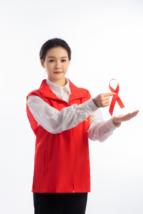 呼吁大家将爱心传递的义工高清图版权图片下载