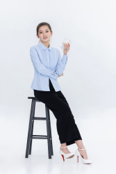 女高管正在开会高清图