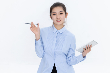 公司里的搞怪女生实拍图