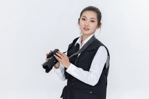 女摄影师拍照写真图