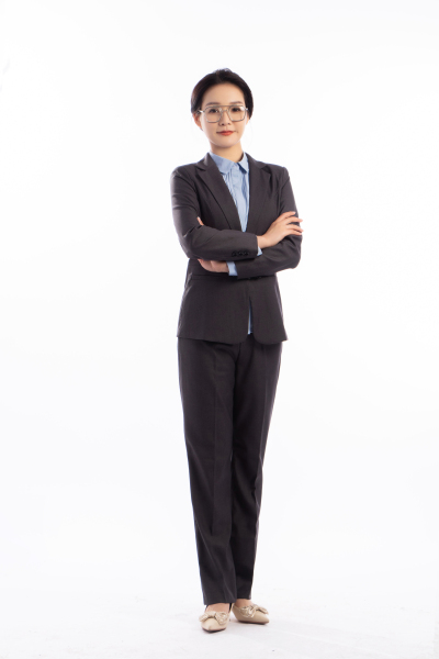知性的西装女白领高清图